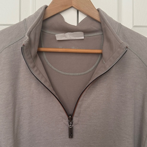 Men’s Tommy Bahama reversible, long sleeve shirt - Picture 2 of 4